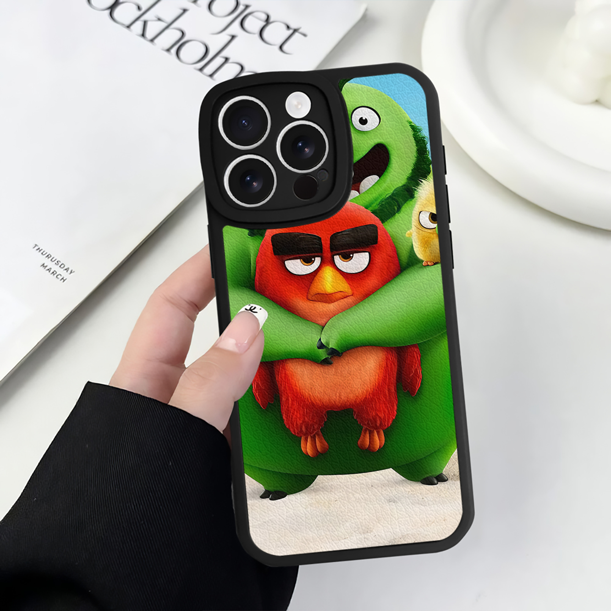 （画像用） Angry Birds アングリーバード 【iPhone 16シリーズ対応】シリコンスマホケース（レザー調） 材質：シリコン